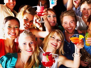 国外聚餐游戏,揭秘国外聚餐游戏的趣味瞬间