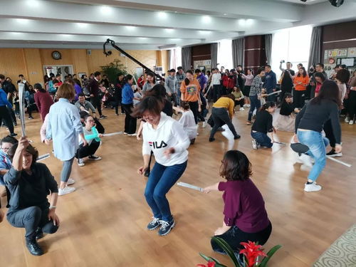 报纸跳跃游戏,创新游戏体验的无限可能